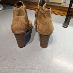Open toes faux suede ankle boot size 11